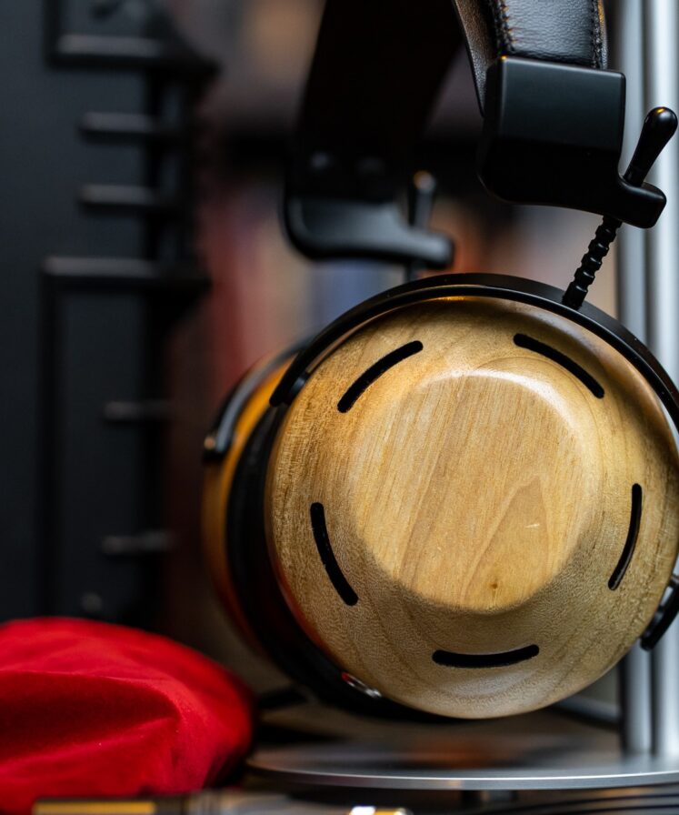 ZMF Eikon STD Camphor ヘッドホン ZMF - Eikon (Camphor) | Headphone Shop