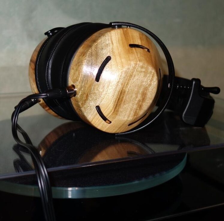 ZMF-Eikon-2-747x736.jpg