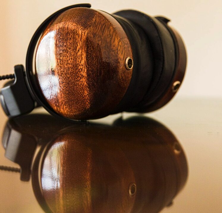 ZMF-Verite-Closed-Monkeypod-