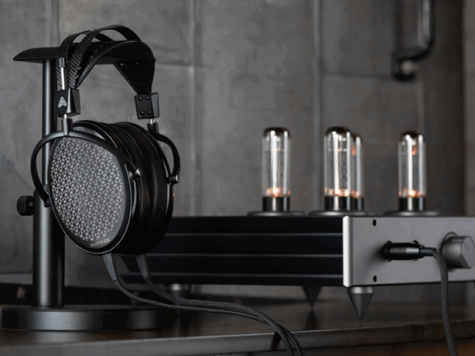 Audeze - CRBN